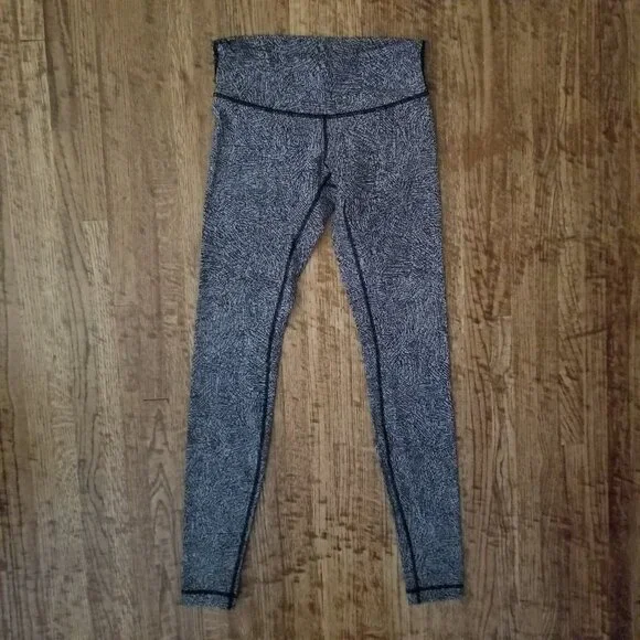 Lululemon Leggings - Picture 1 of 4